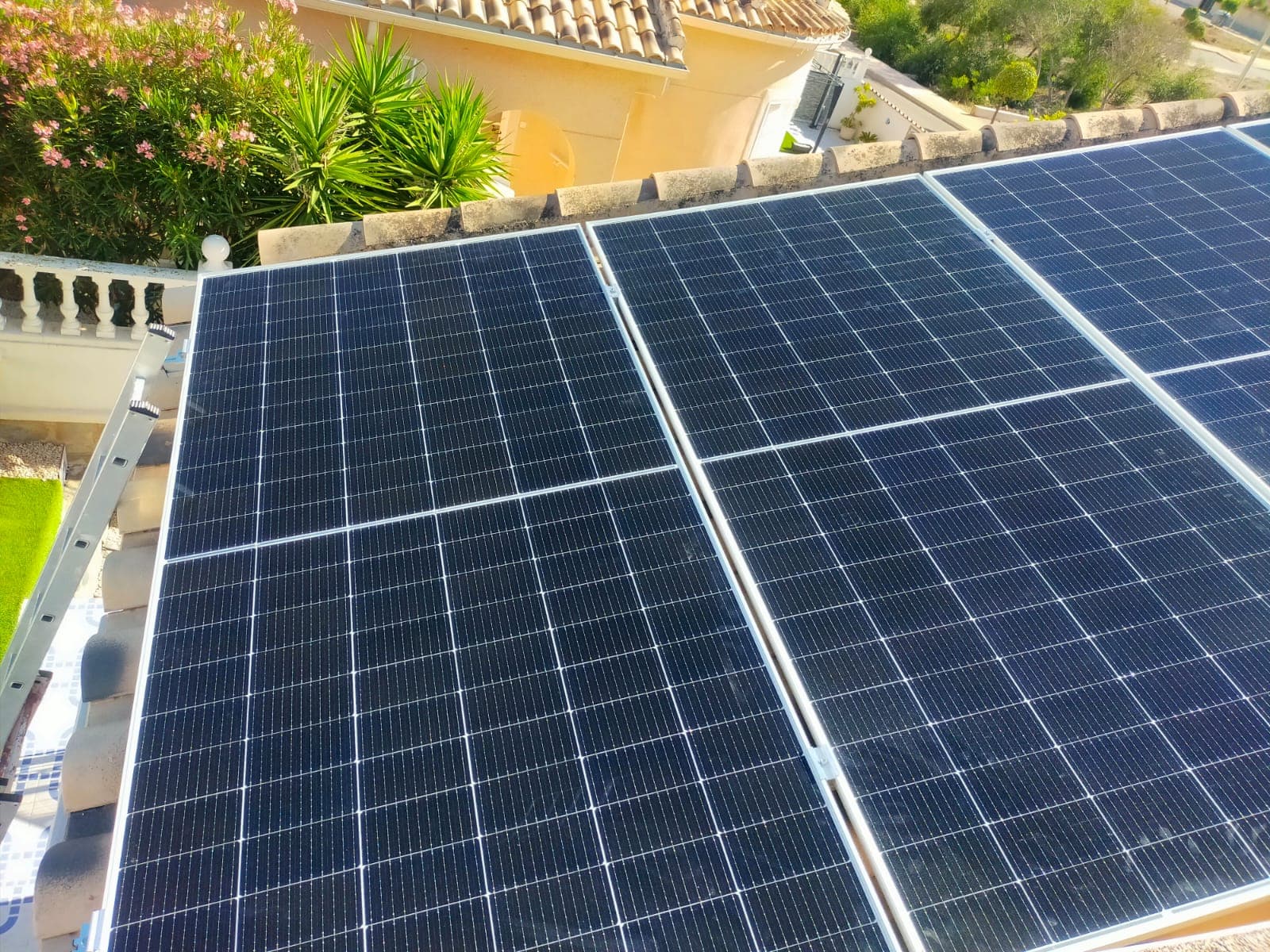 Solar panel installation by Sunrise Energy