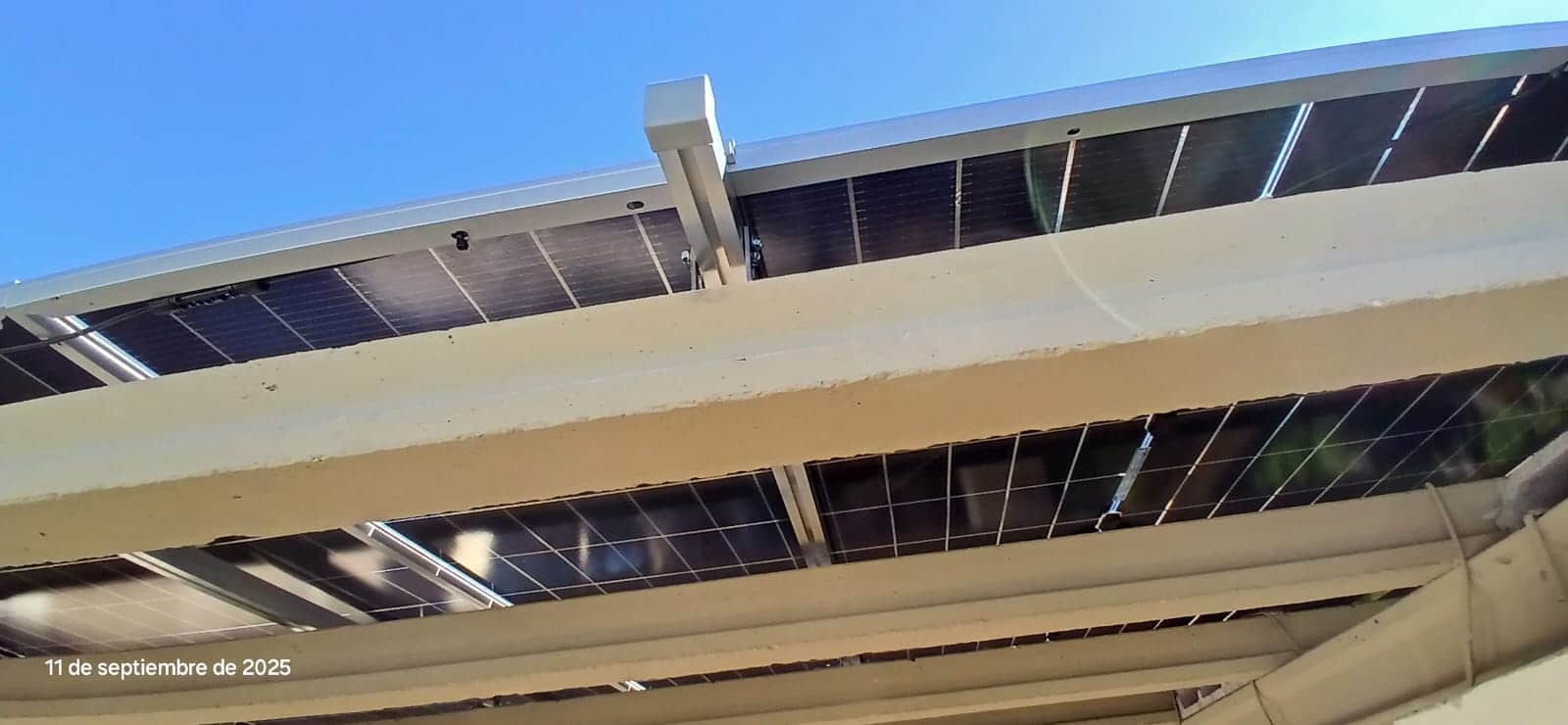 Solar panels fitted to an existing carport in Dénia